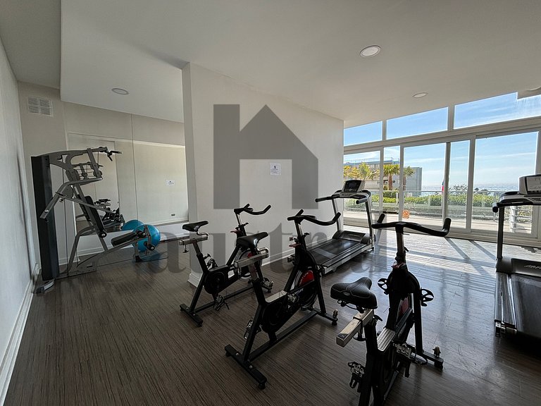 Apartamento espetacular com piscina aquecida