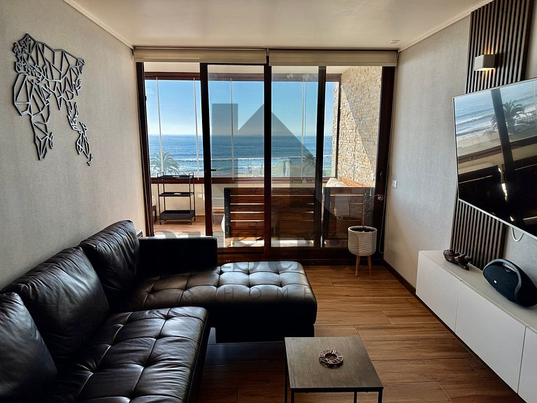Incredible Ocean View on the Concón Coastline
