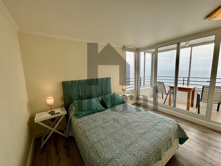 Spectacular apartment with heated pool