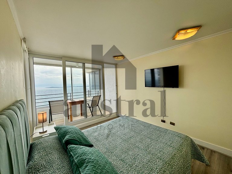 Spectacular apartment with heated pool