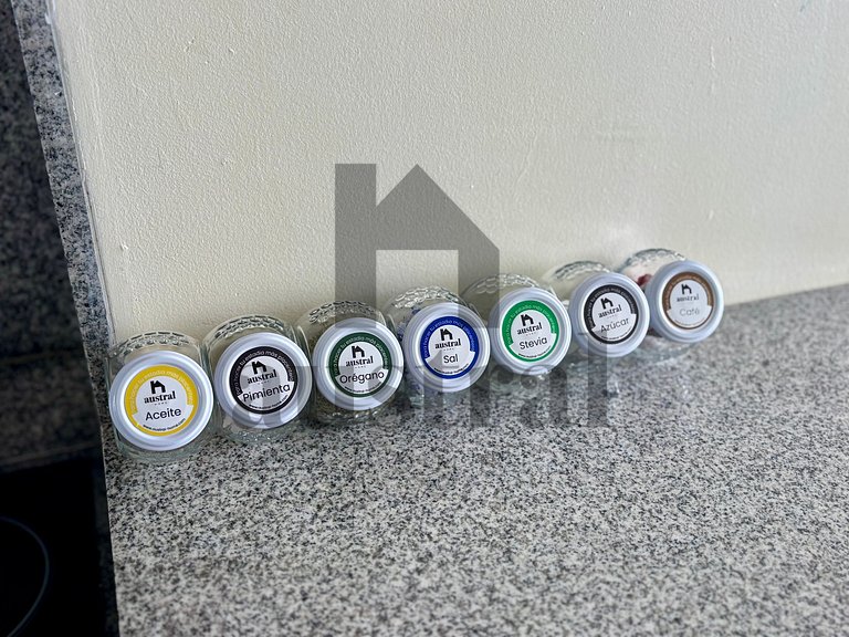 Escpectacular vista al mar y piscina climatizada