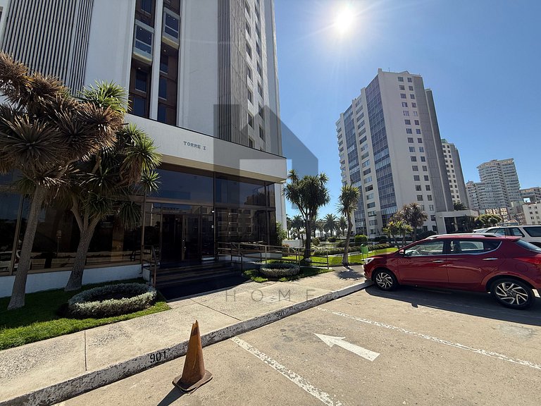 Beautiful and family-friendly on San Martin Avenue