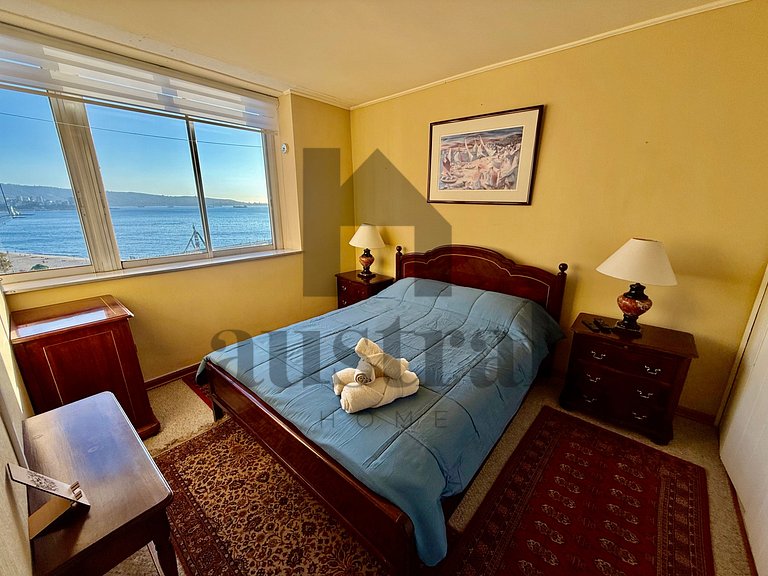 Beautiful and family-friendly on San Martin Avenue