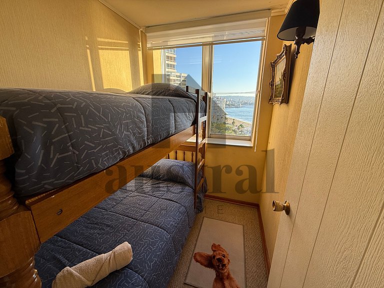 Beautiful and family-friendly on San Martin Avenue