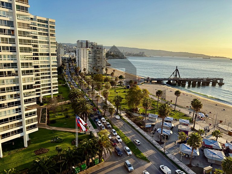 Beautiful and family-friendly on San Martin Avenue