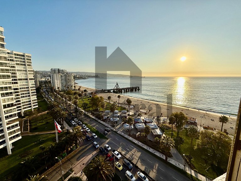 Beautiful and family-friendly on San Martin Avenue