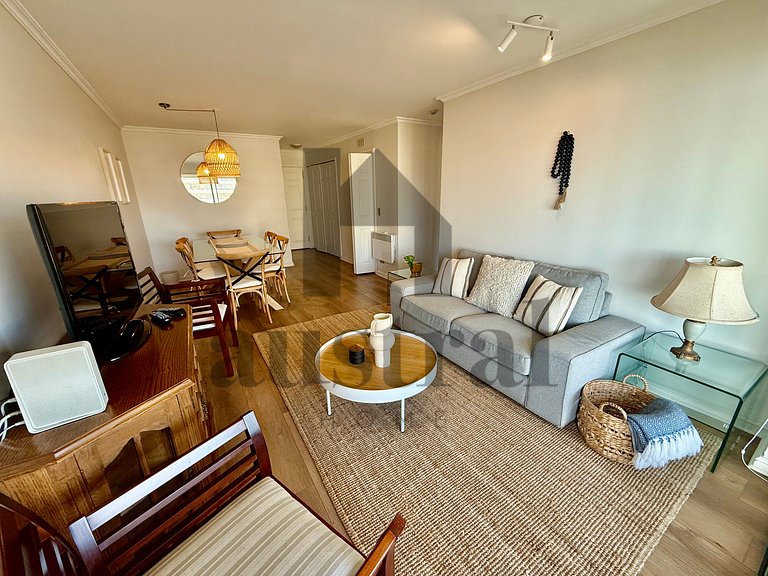 Espaçoso apartamento de frente para a praia e San Martin