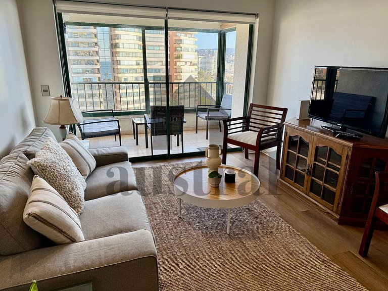 Espaçoso apartamento de frente para a praia e San Martin