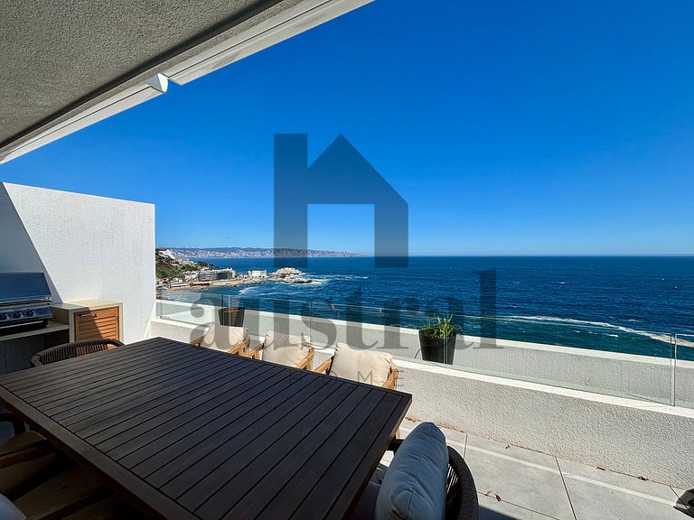 Nuevo y Encantador con vista al mar en Cochoa
