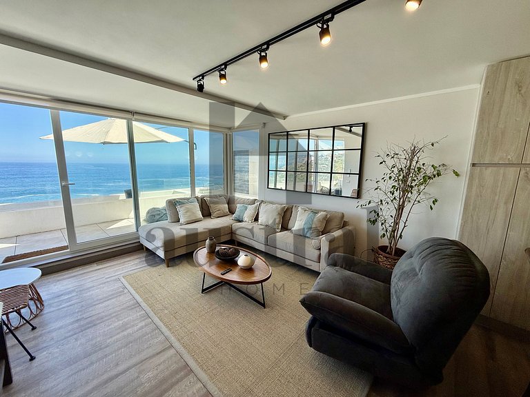 Charming ocean view in Cochoa