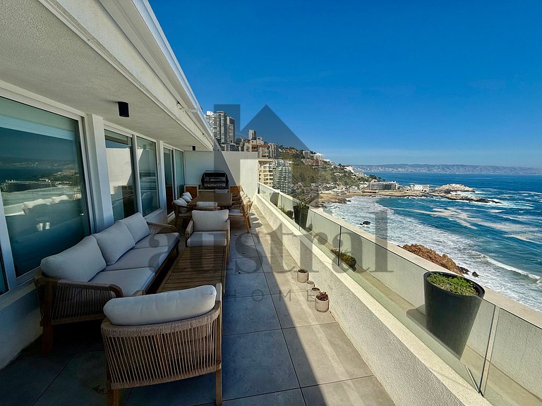 Charming ocean view in Cochoa