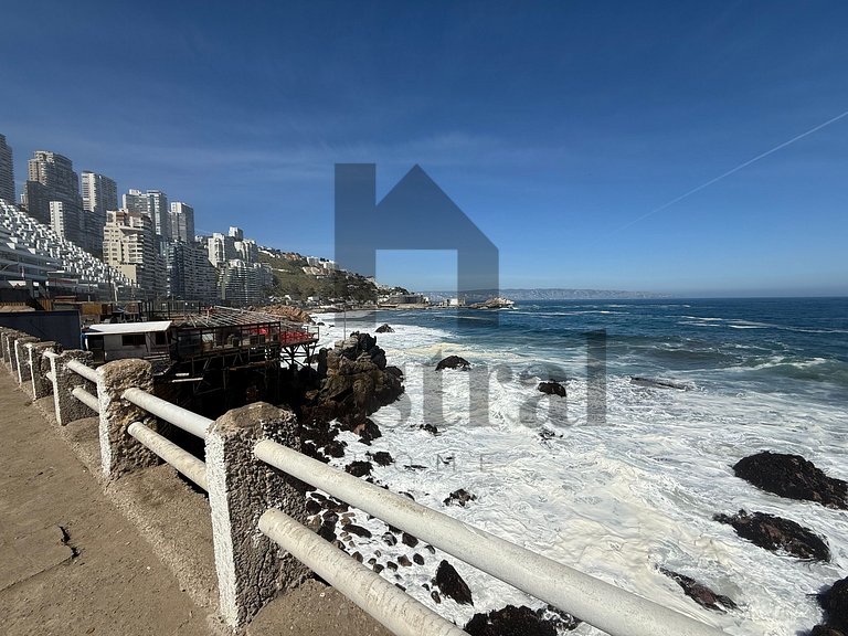 Nuevo y Encantador con vista al mar en Cochoa