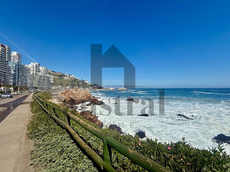 Charming ocean view in Cochoa