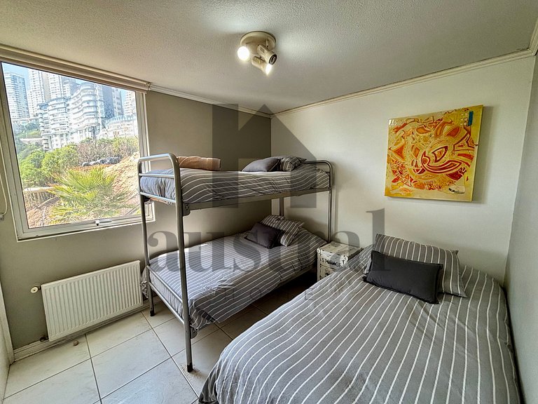 Departamento con Vista Despejada al Mar