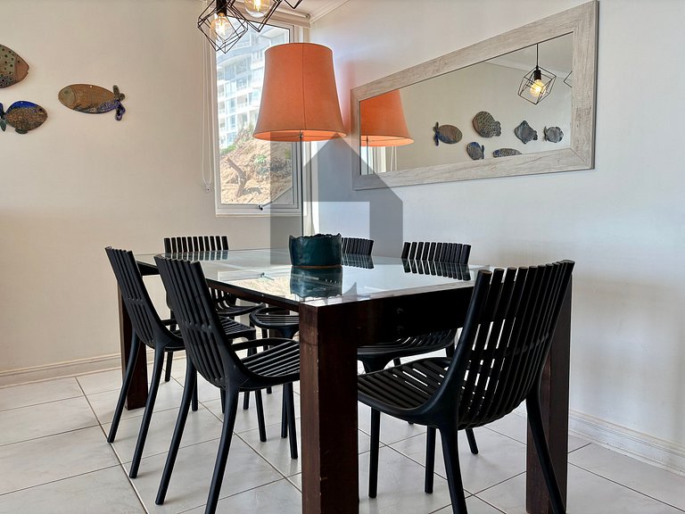 Apartamento à beira-mar com vista deslumbrante