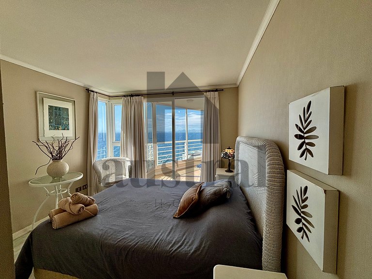 Vista clara e próximo à praia