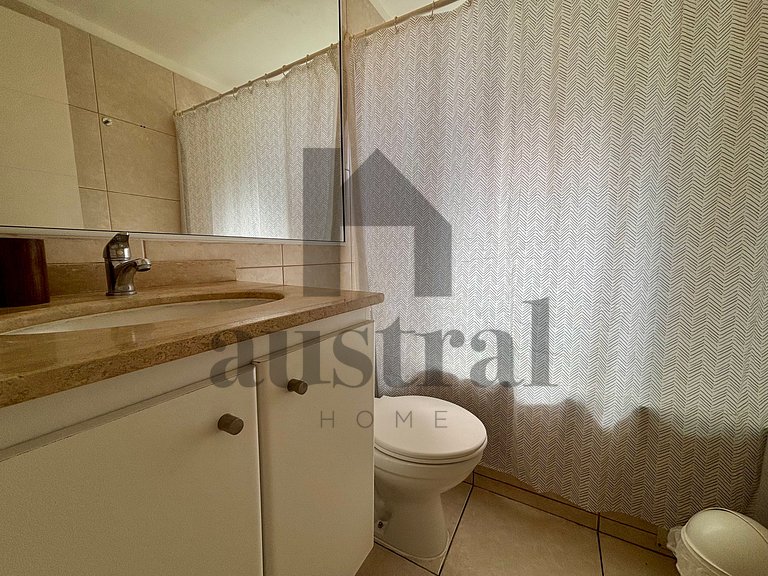 Vista Despejada y Cercano a la Playa