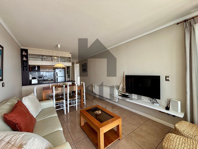 Clear view and close to the beach