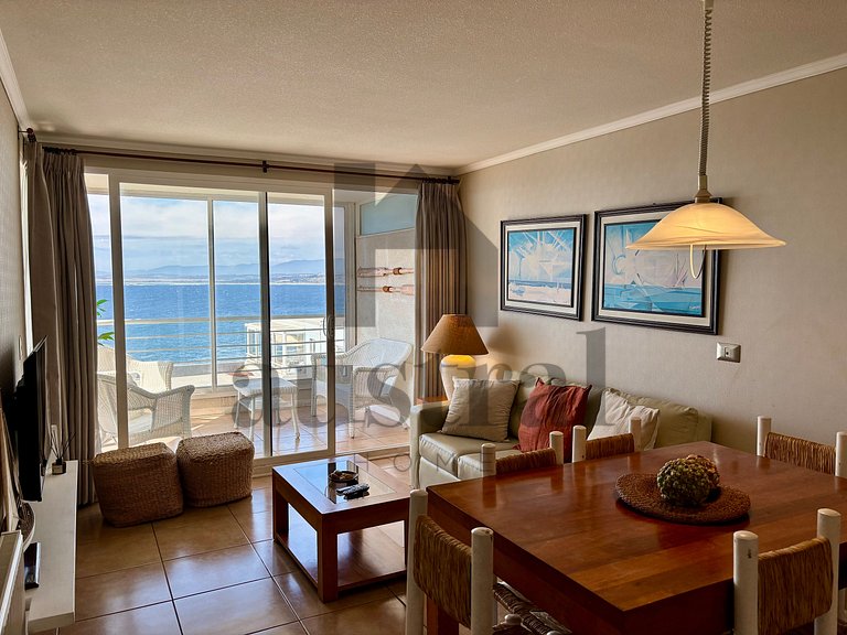 Clear view and close to the beach