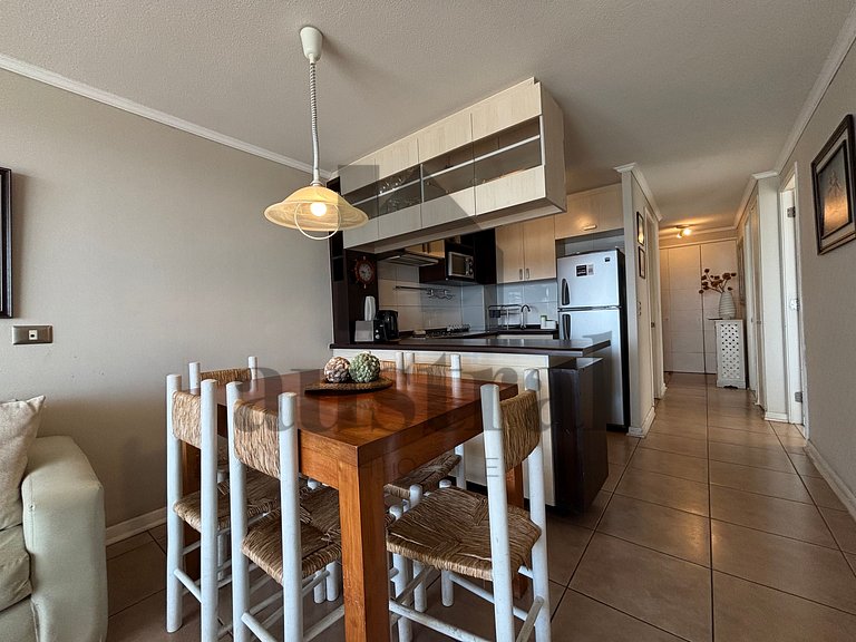 Vista Despejada y Cercano a la Playa