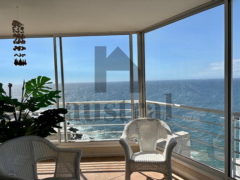 Vista clara e próximo à praia