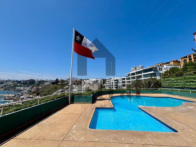 Spectacular apartment with full ocean views