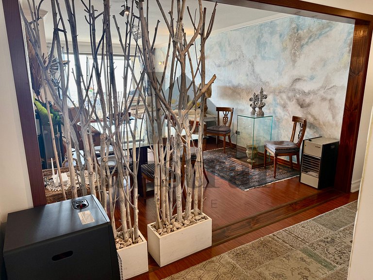 Spacious Apartment, Beautiful Decor and Ocean View