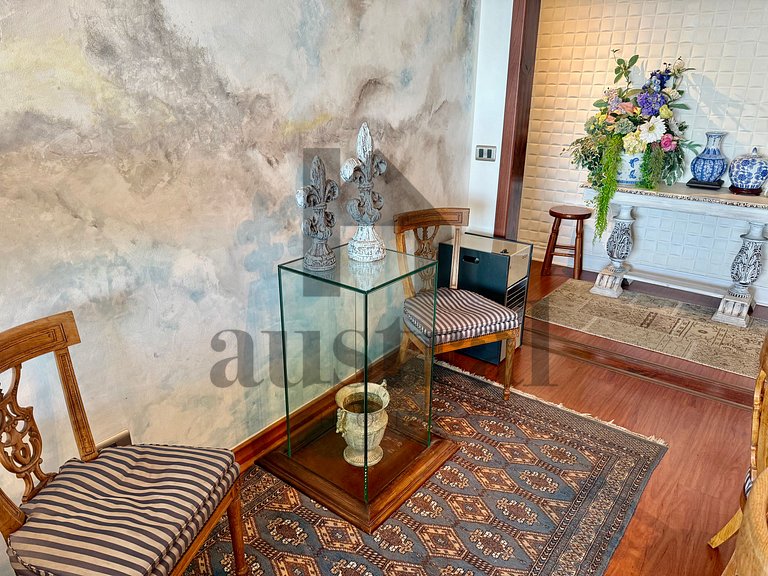 Spacious Apartment, Beautiful Decor and Ocean View