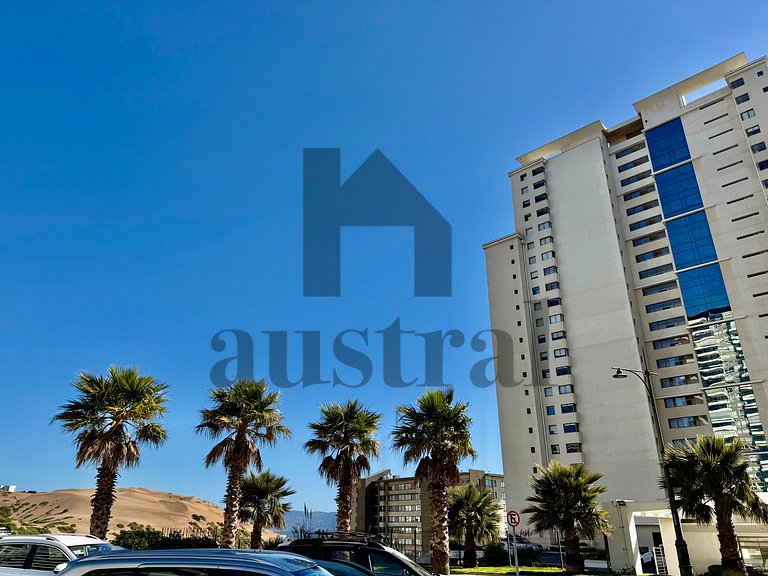 Spacious Apartment, Beautiful Decor and Ocean View