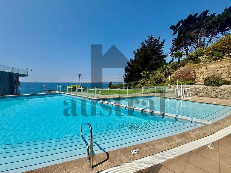 Primera linea frente a Playa Lilenes