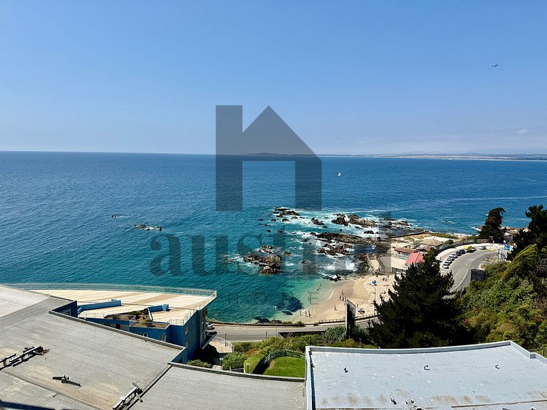 Primera linea frente a Playa Lilenes