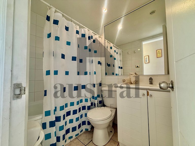 Vistas deslumbrantes do mar a partir da Euromarina