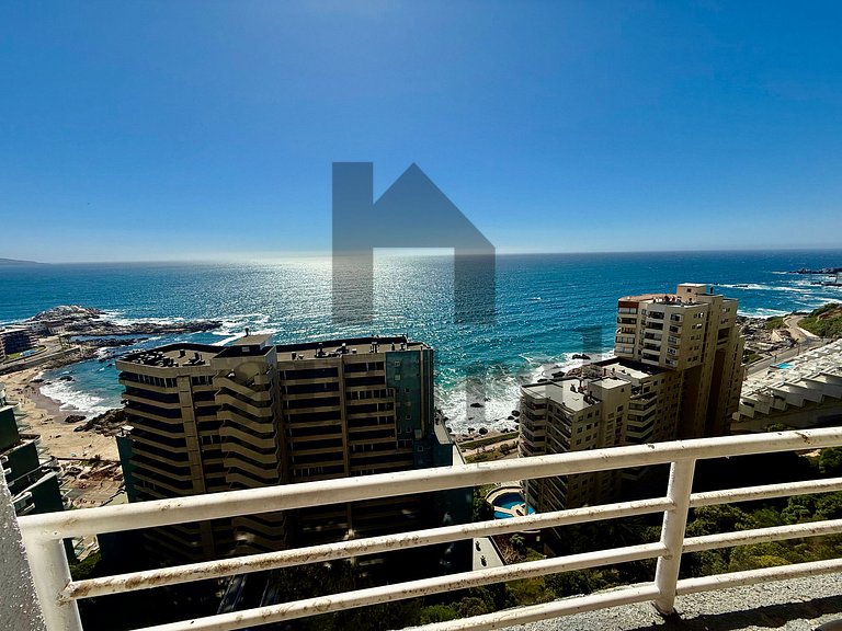 Stunning sea views from Euromarina