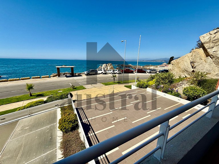 Primera linea frente a Playa Lilenes