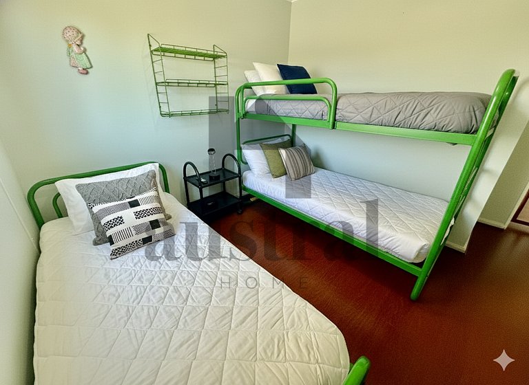 Hermosa Casa en Condominio con Vista al Mar