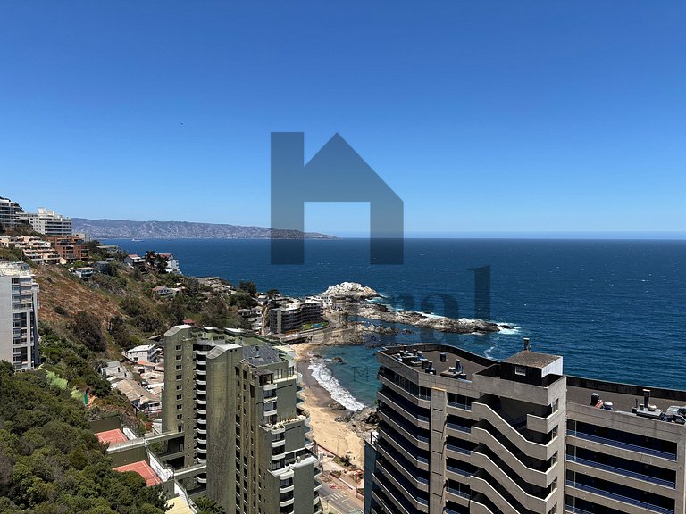 Stunning sea views from Euromarina