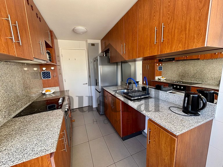 Sensational apartment with a view and heated pool