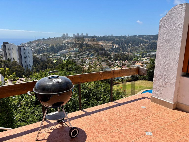 Beautiful and comfortable house in gated community