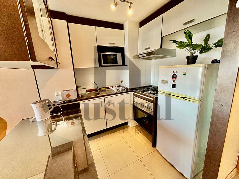 Apartment with Clear Ocean View