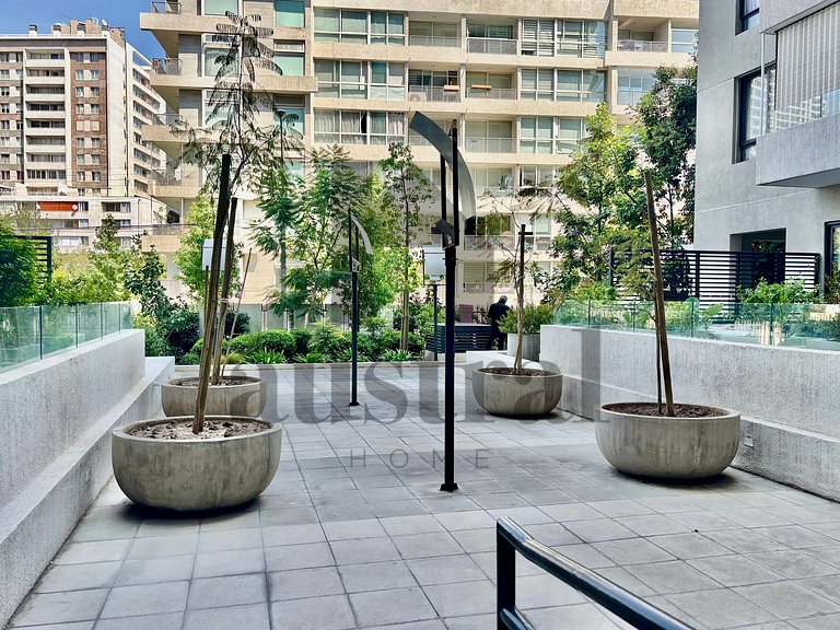 Hermoso depto estudio frente a Mall Plaza Egaña