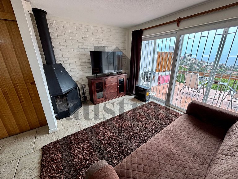 Beautiful and comfortable house in gated community