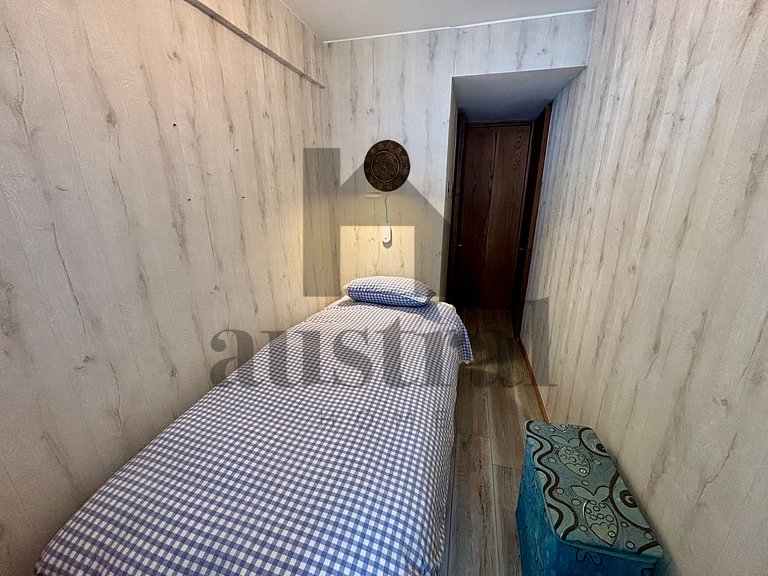 Experience Av San Martin and the Beach