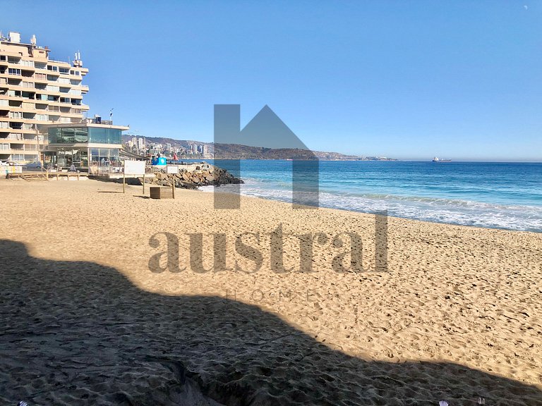 Experience Av San Martin and the Beach