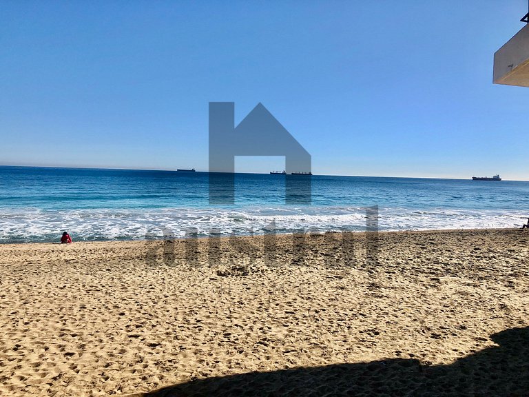 Experience Av San Martin and the Beach