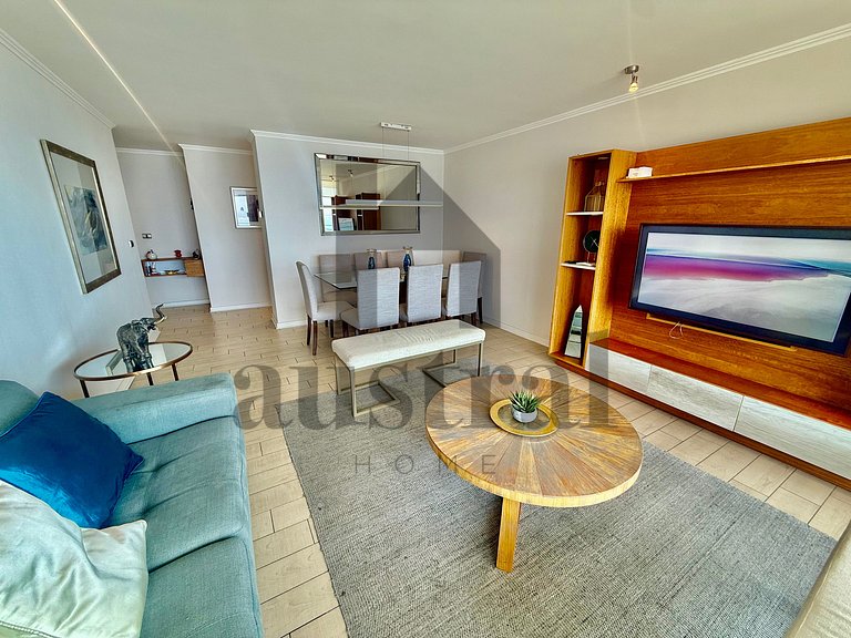 Spacious and Extraordinary Sea View