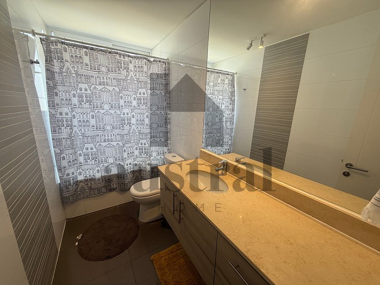 Spacious and Extraordinary Sea View