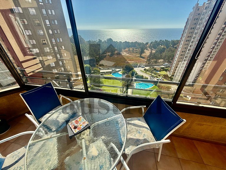 Apartamento maravilhoso com vista para o mar.