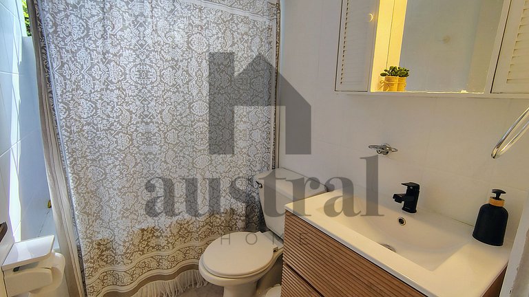 Apartamento térreo espaçoso em Jardin del Mar