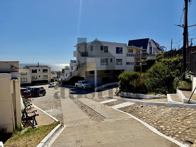 Maravilhoso a poucos passos do centro de Reñaca