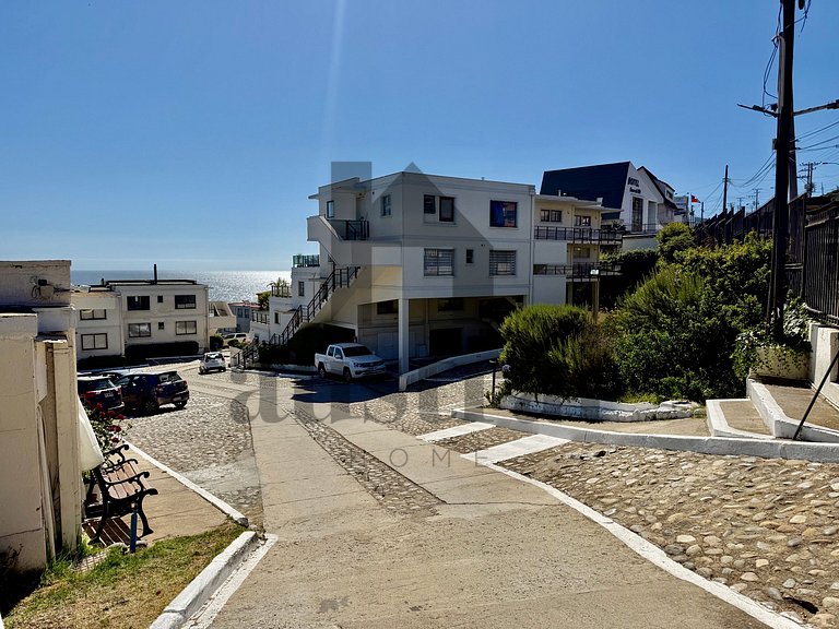 Maravilhoso a poucos passos do centro de Reñaca